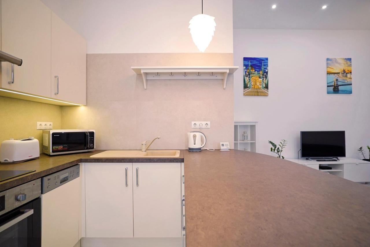 Rumbach Apartment Budapest Bagian luar foto